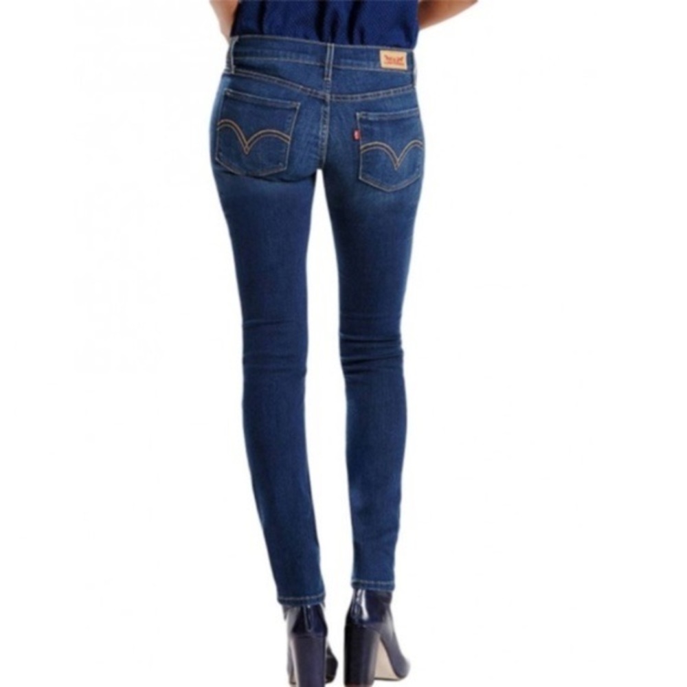 Levi's 524 Too Superlow Blue Skinny Jeans